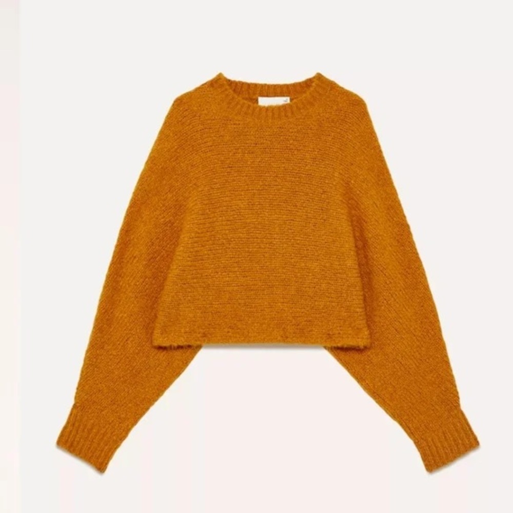 Aritzia Wilfred Mustard Yellow Cropped Sweater Size L — Relaxed Ribbed Fall Knit